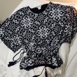 Navy and white Ariat cinched waist blouse